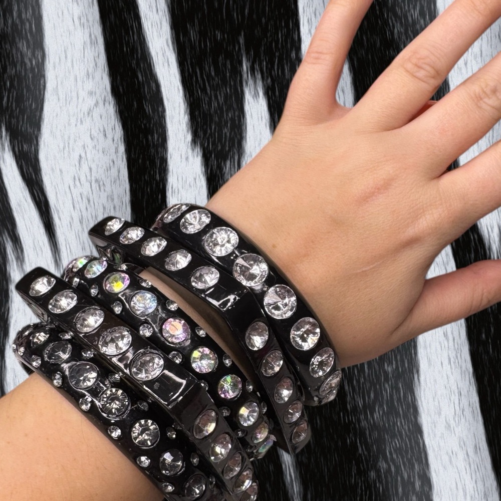 Deadstock Elegant Black and Silver Crystal Bracelet Set